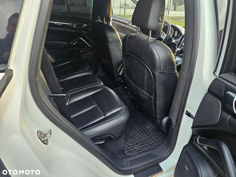 Porsche Cayenne Diesel - 9