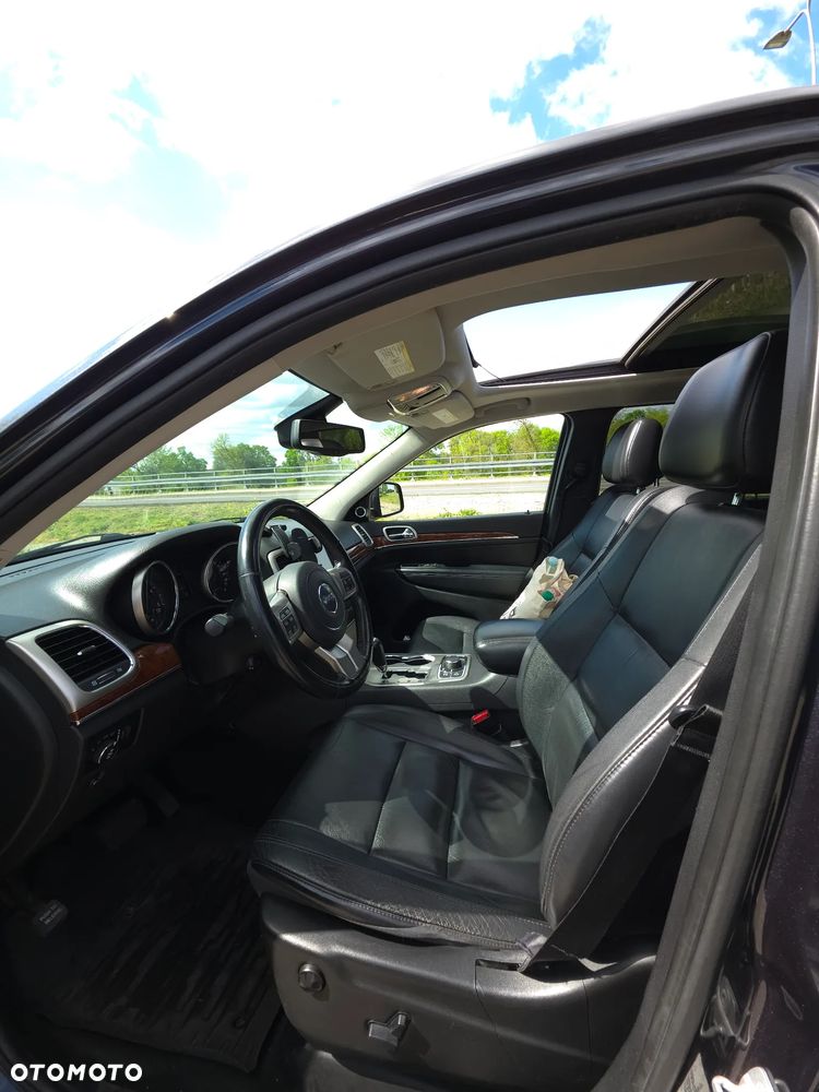 Jeep Grand Cherokee - 10