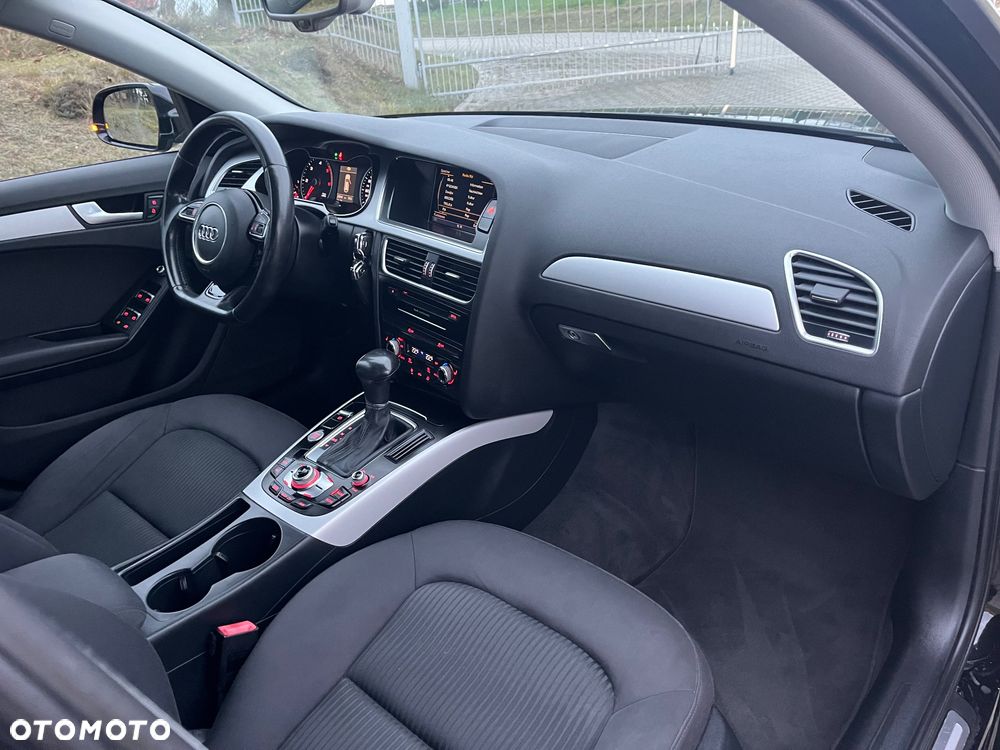 Audi A4 Avant - 16
