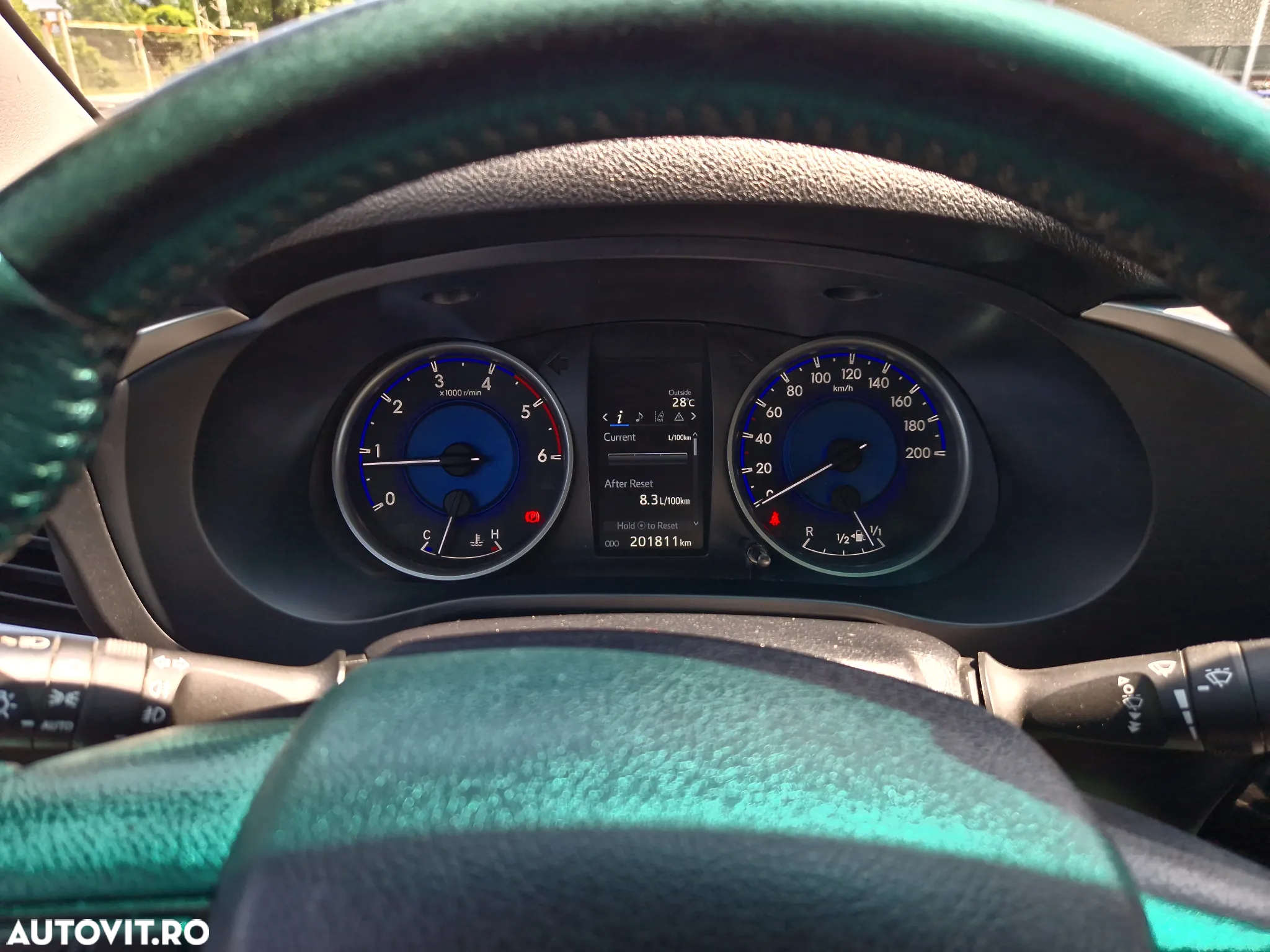 Toyota Hilux 4x4 Double Cab M/T Comfort - 7