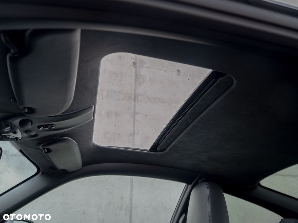 Porsche 911 Carrera Tiptronic S - 25