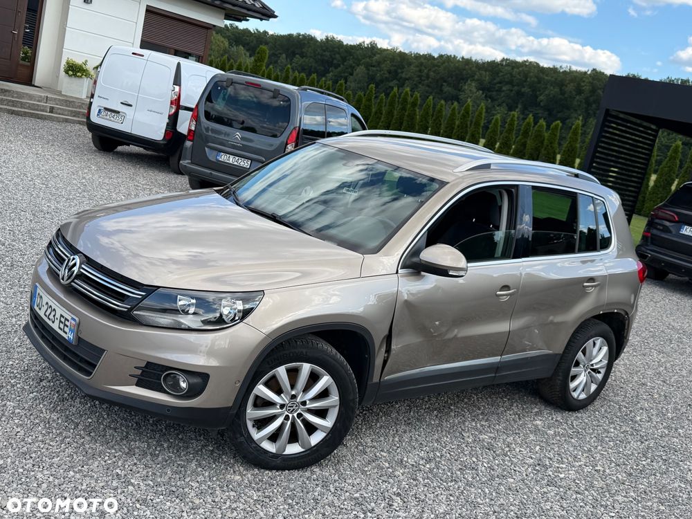 Volkswagen Tiguan 2.0 TDI DPF BlueMotion Technology Exclusive - 12