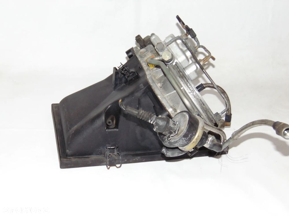 KE-Jetronic rozdzielacz paliwa 0438121049 034133353C 0438101029 Audi 100 C4 80 B4 90 Coupe Cabrio 2.3 2.3E R5 - 5