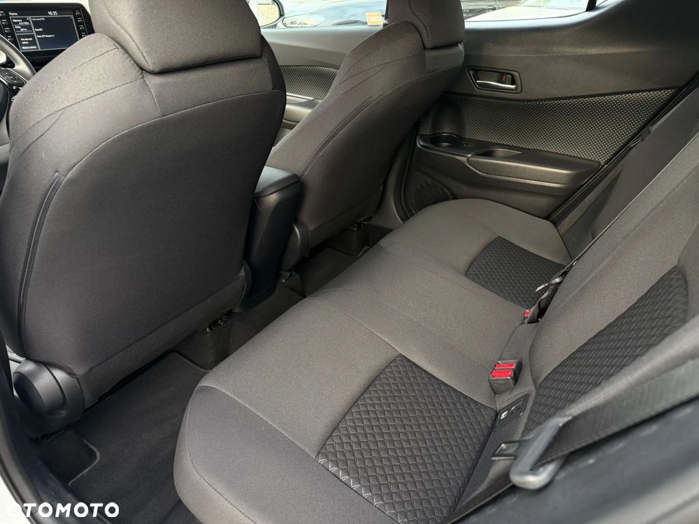 Toyota C-HR 1.8 Hybrid Comfort - 12