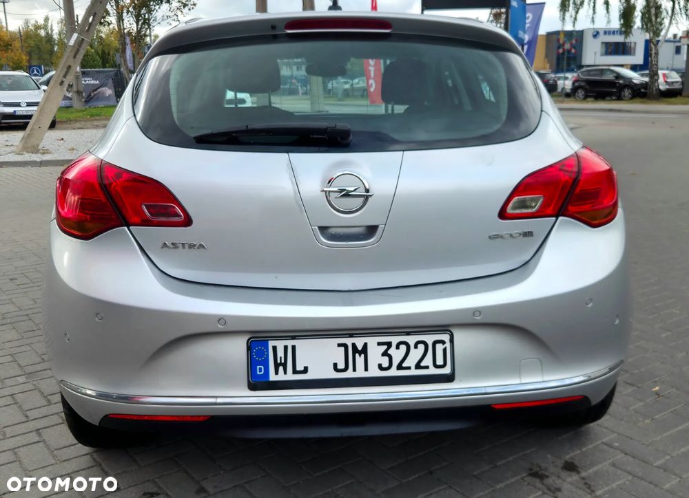 Opel Astra 1.6 CDTI Sport - 13