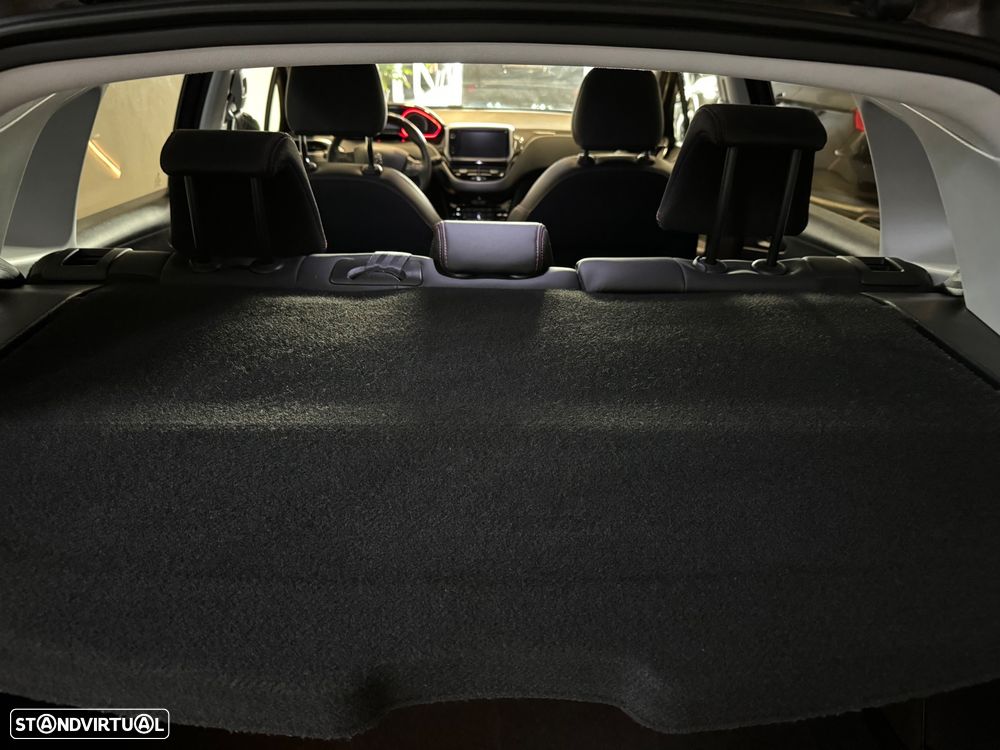 Peugeot 2008 PureTech 130 Stop&Start GT-Line Edition - 14