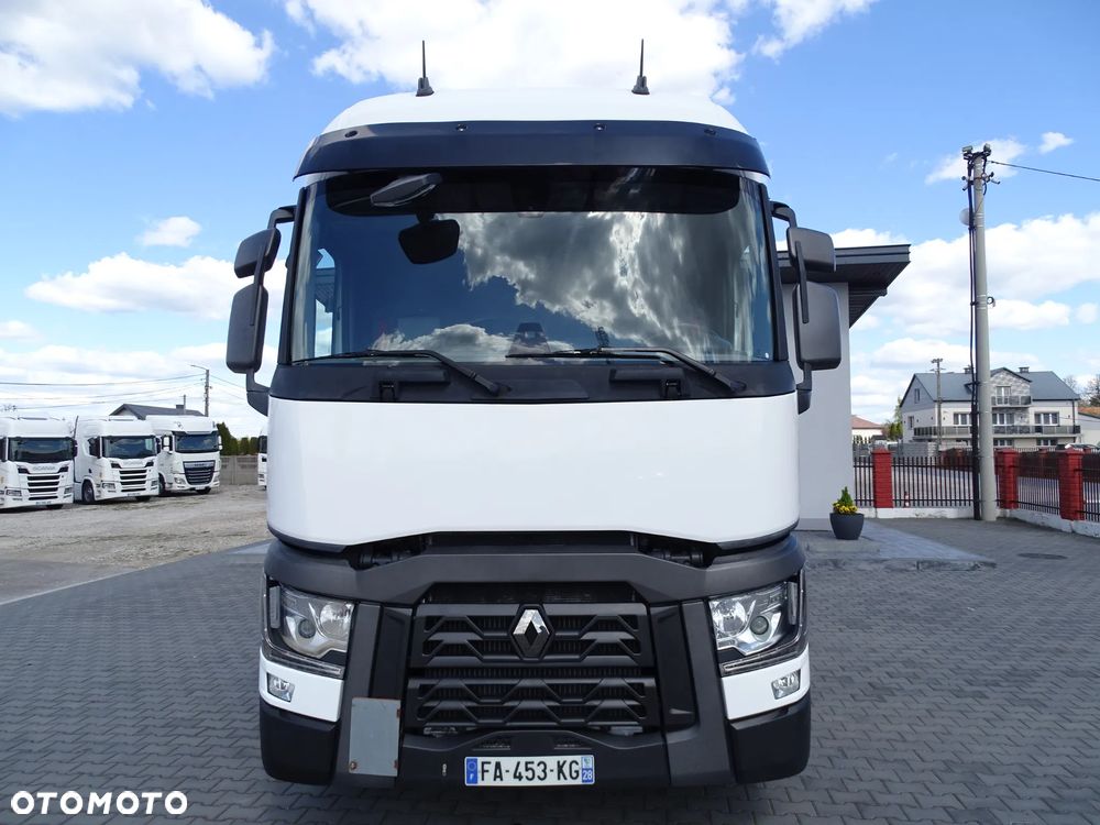 Renault T 440 - 2