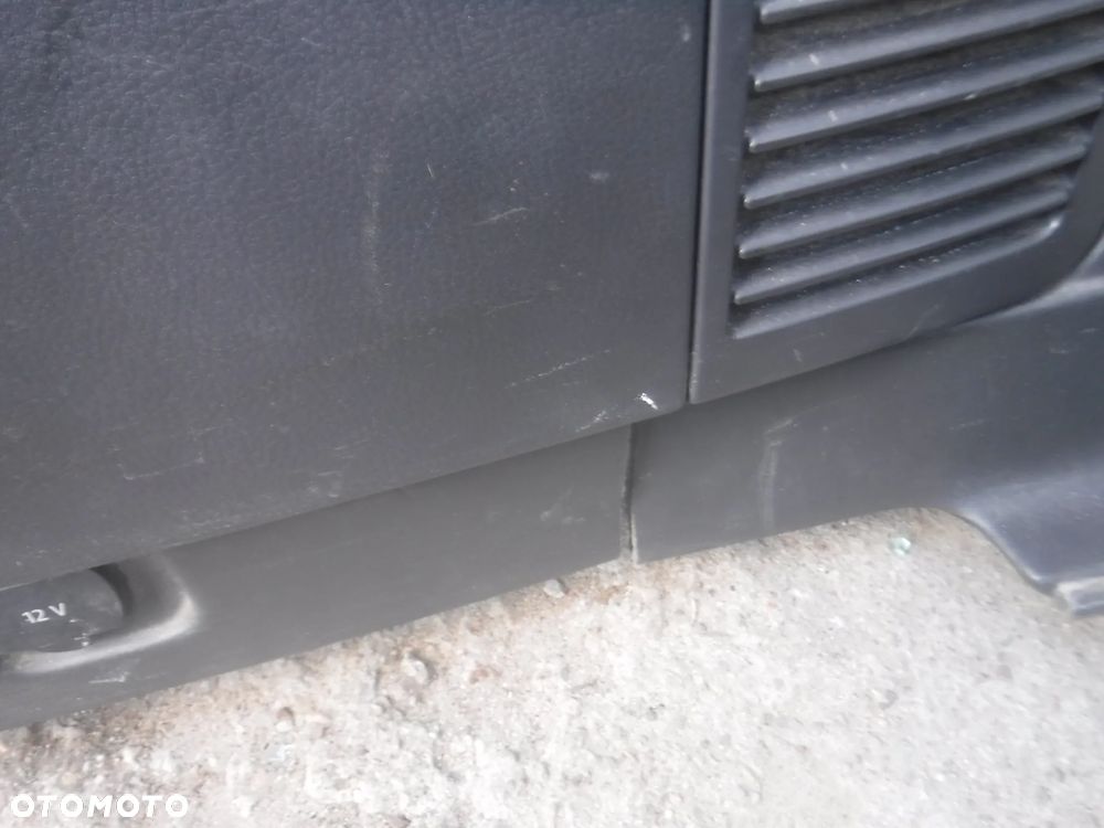 Vw T5 Lift T6 multivan fotele siedzenia grzane  kanapa skory stolik przekladka 2 X drzwi boczki roletki kpl - 19