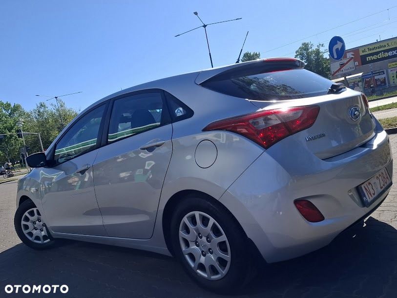 Hyundai i30 1.4 Comfort - 7