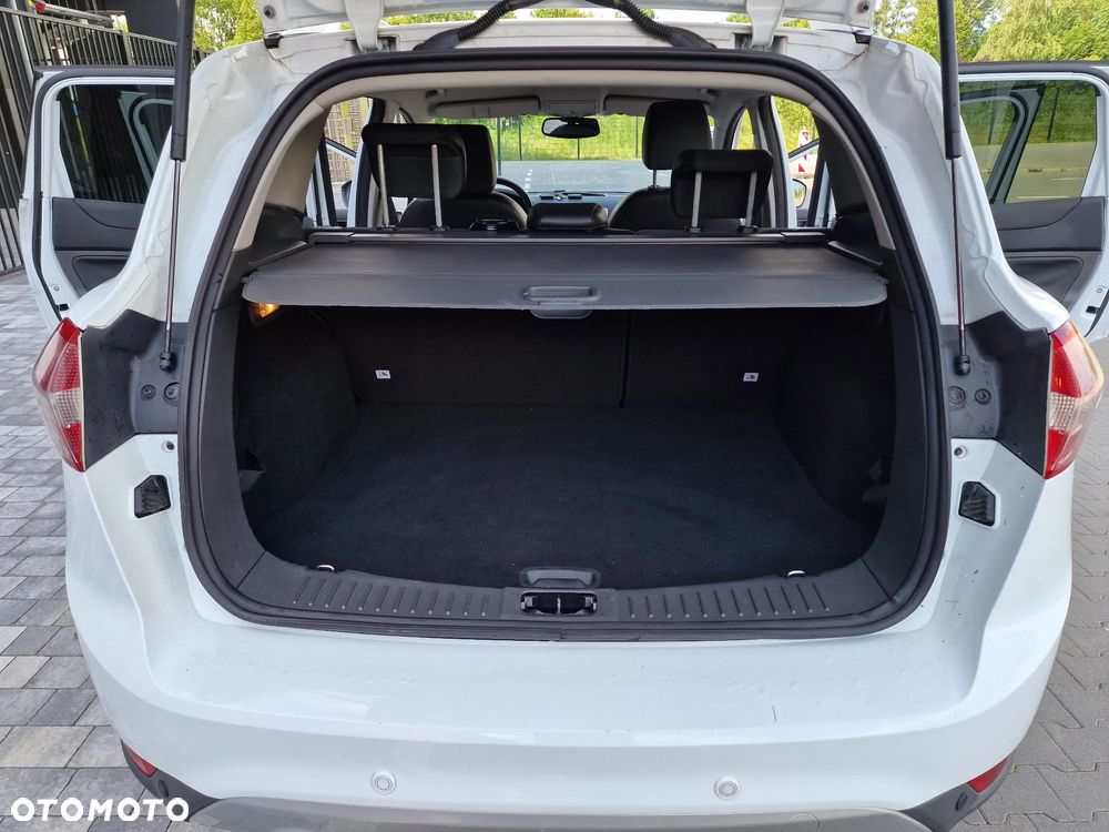Ford Kuga 2.0 TDCi 4x4 Trend - 16