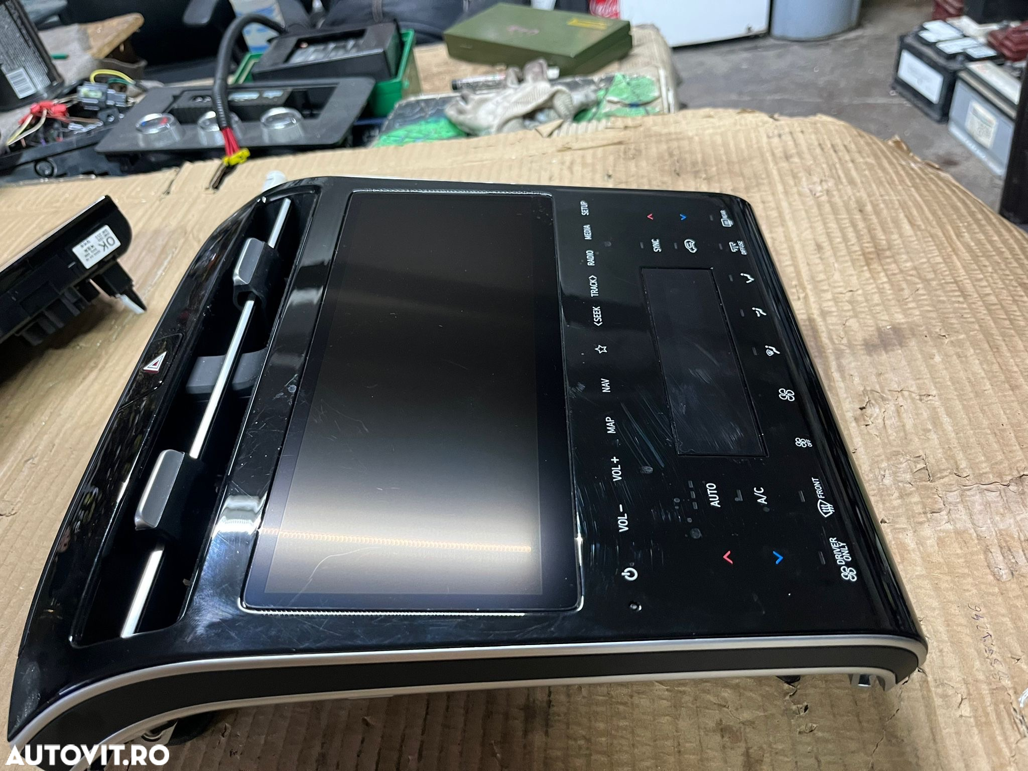Monitor, navigatie, touchscreen HYUNDAY TUCSON NX4 an 2023 facelift - 4
