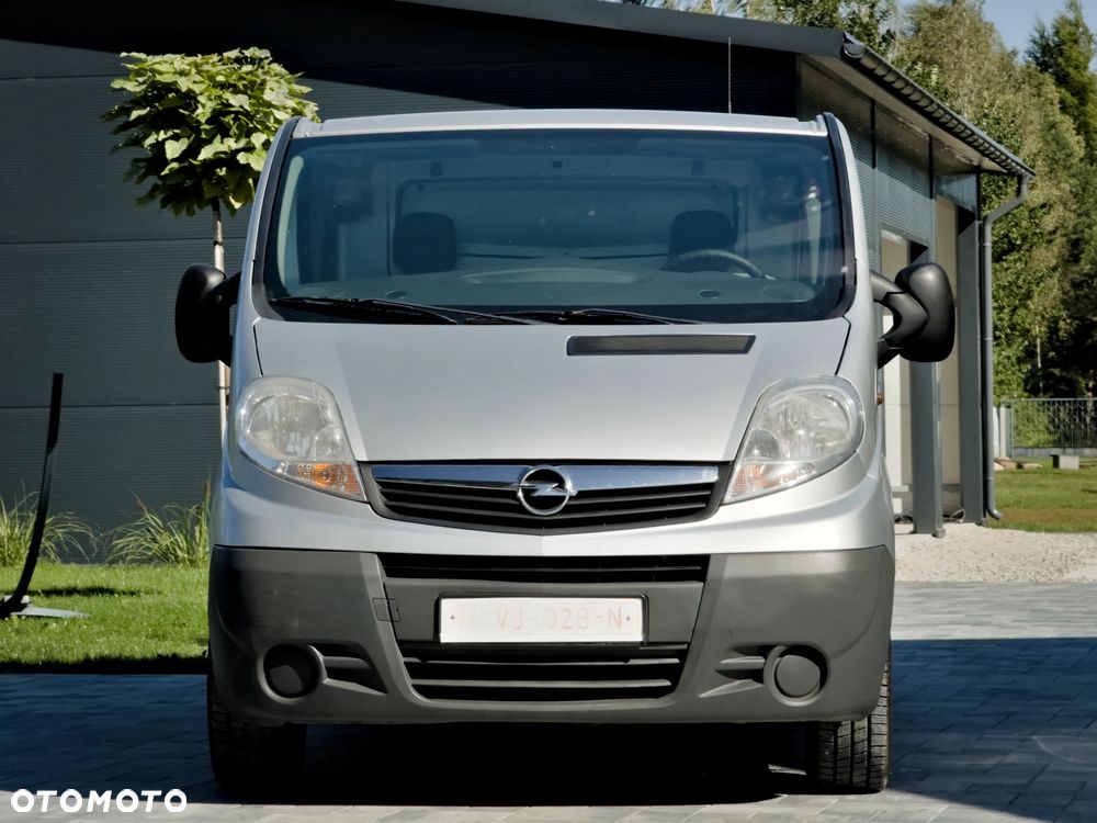 Opel Vivaro - 2