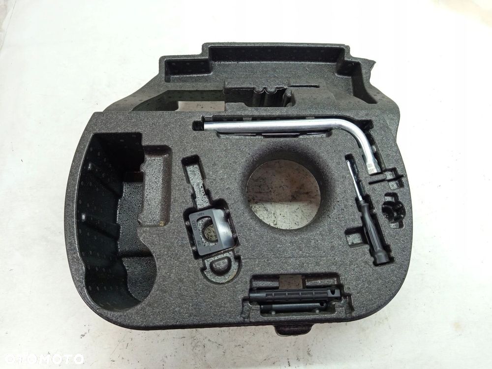 ZESTAWA NAPRAWCZY WKŁAD BAGAŻNIKA STYROPIAN AUDI A6 C7 4G0012109D - 1