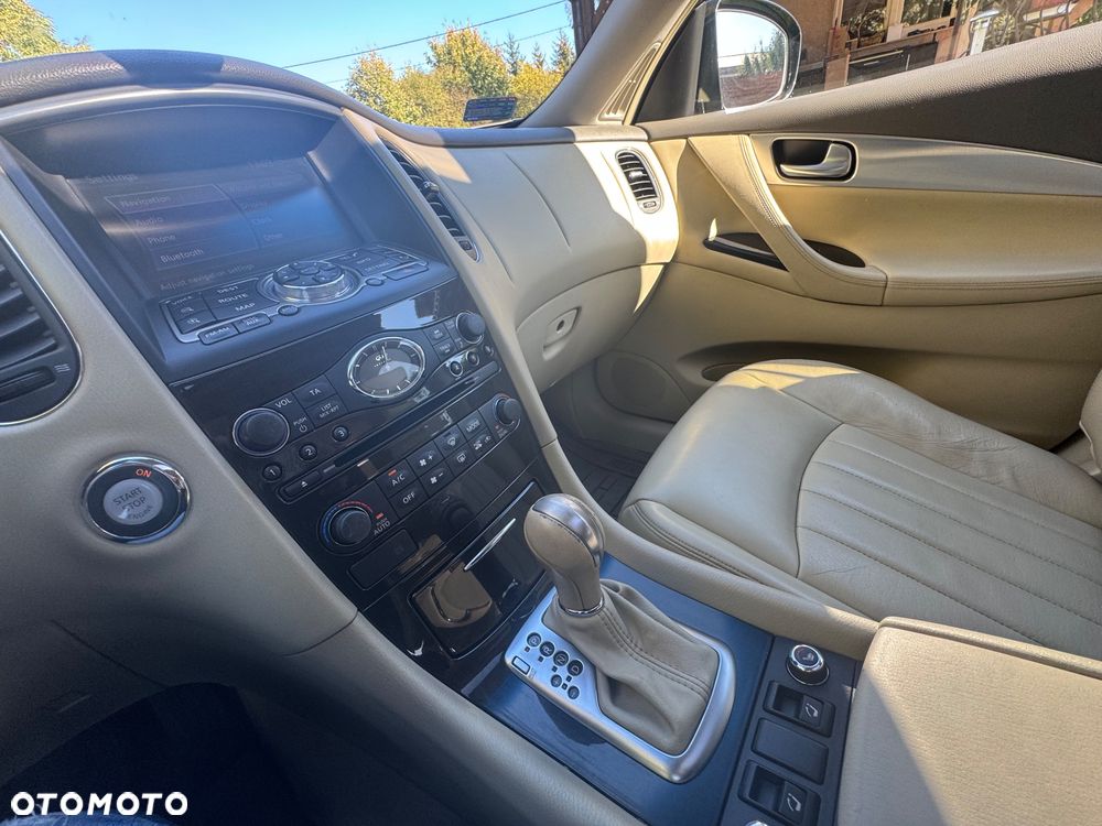 Infiniti EX 2010