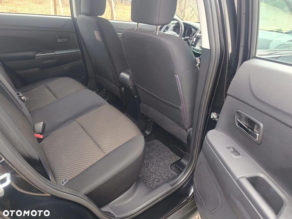 Mitsubishi ASX 1.6 Instyle NAVI AS&G - 12