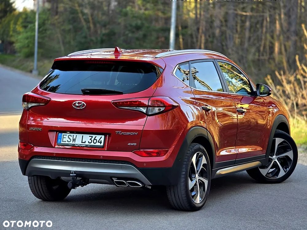 Hyundai Tucson 2.0 CRDI 4WD Automatik Premium - 20