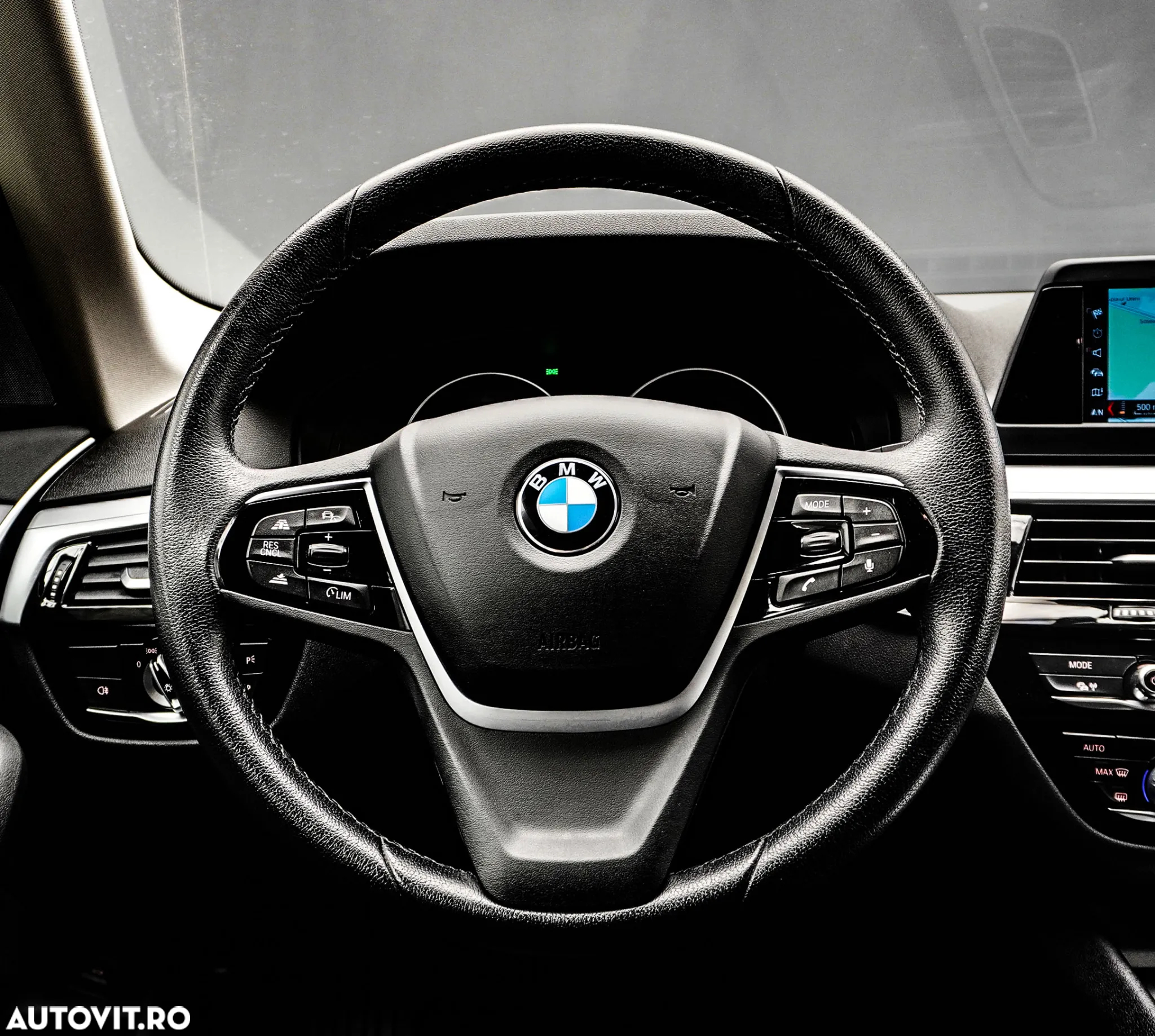 BMW Seria 5 520d AT - 18