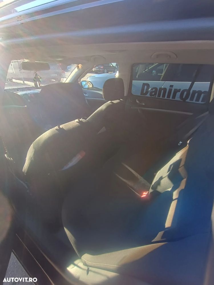 Skoda Octavia 2.0 TDI DPF Elegance - 4