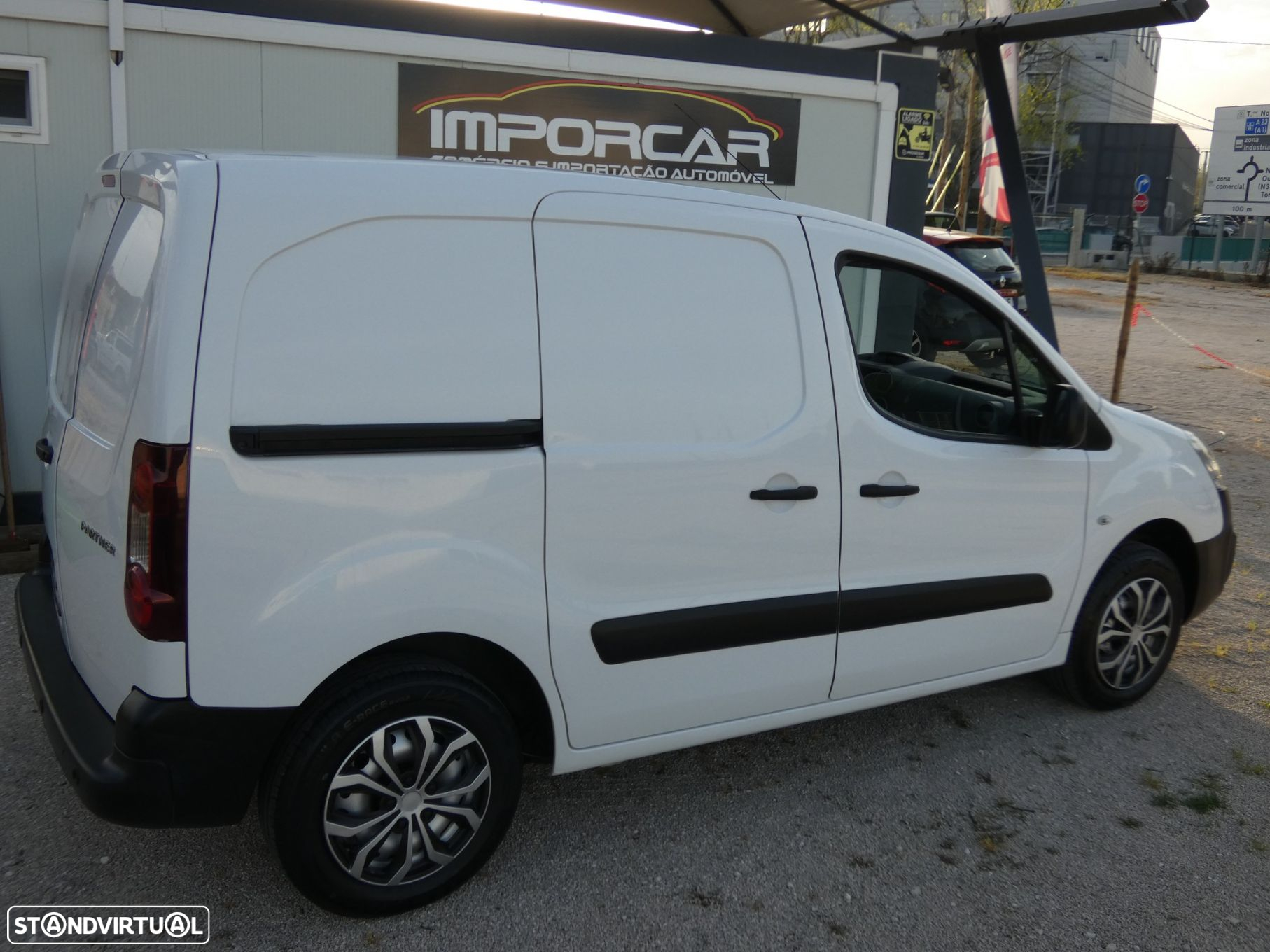 Peugeot Partner 1.6 BlueHDi L1 Premium 3L - 4