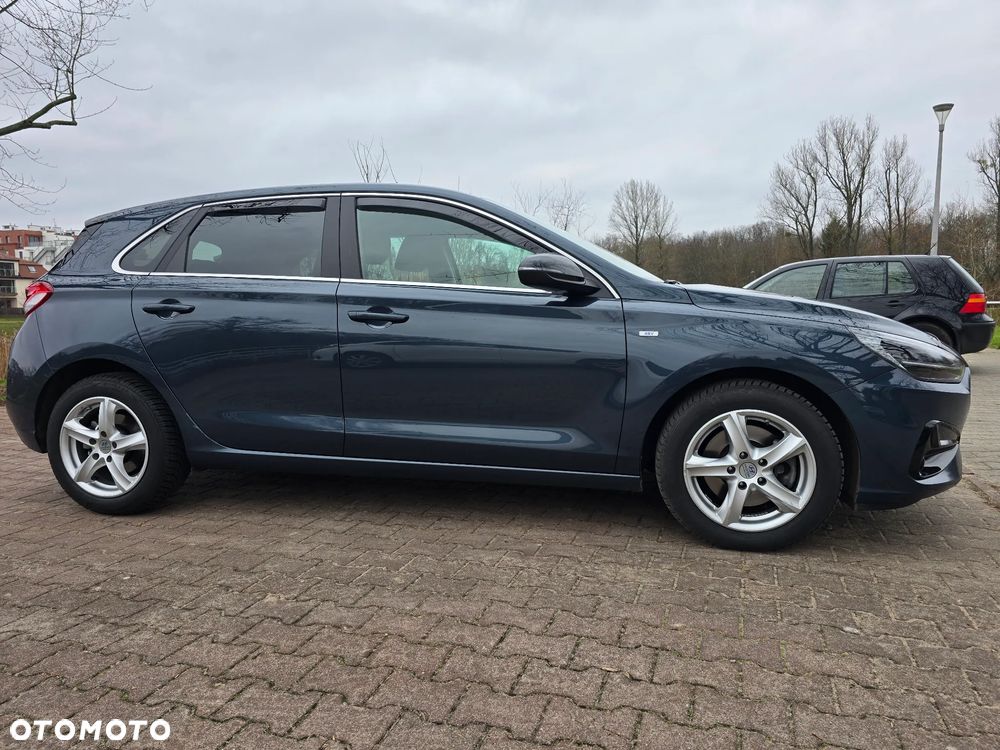 Hyundai i30 1.5 T-GDI 48V Smart DCT - 3