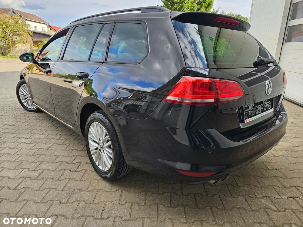 Volkswagen Golf 2.0 BlueTDI Cup - 7