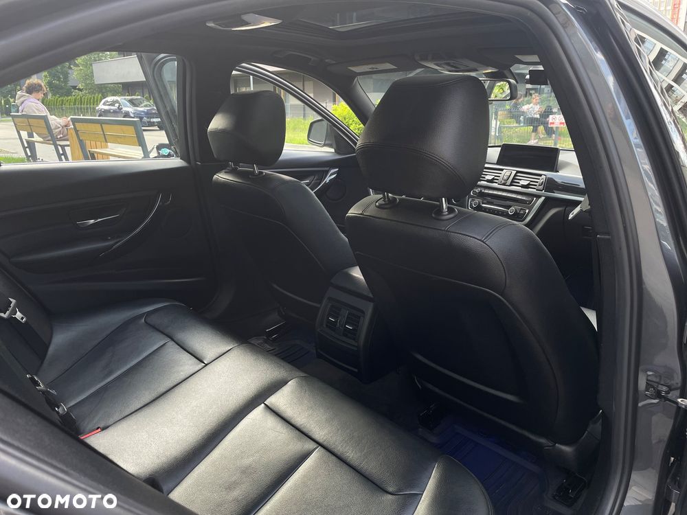 BMW Seria 3 - 27
