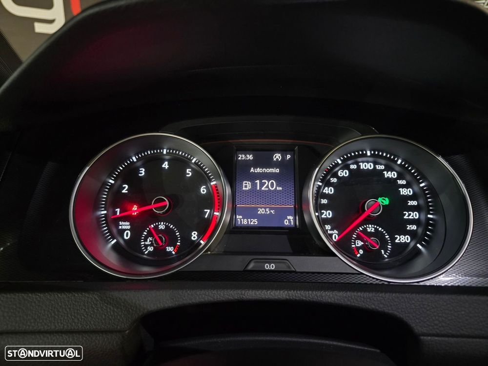 VW Golf 2.0 TSi GTi DSG - 17