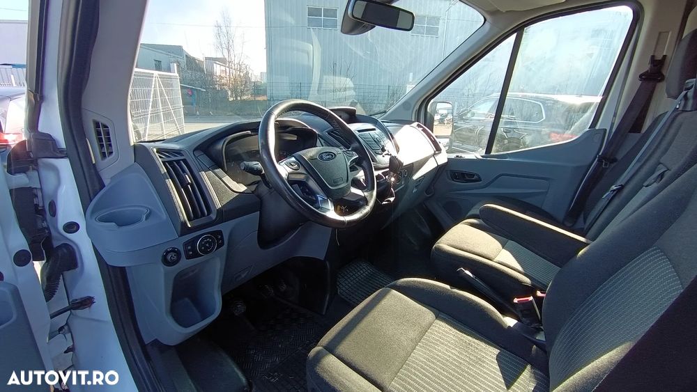 Ford Transit - 13