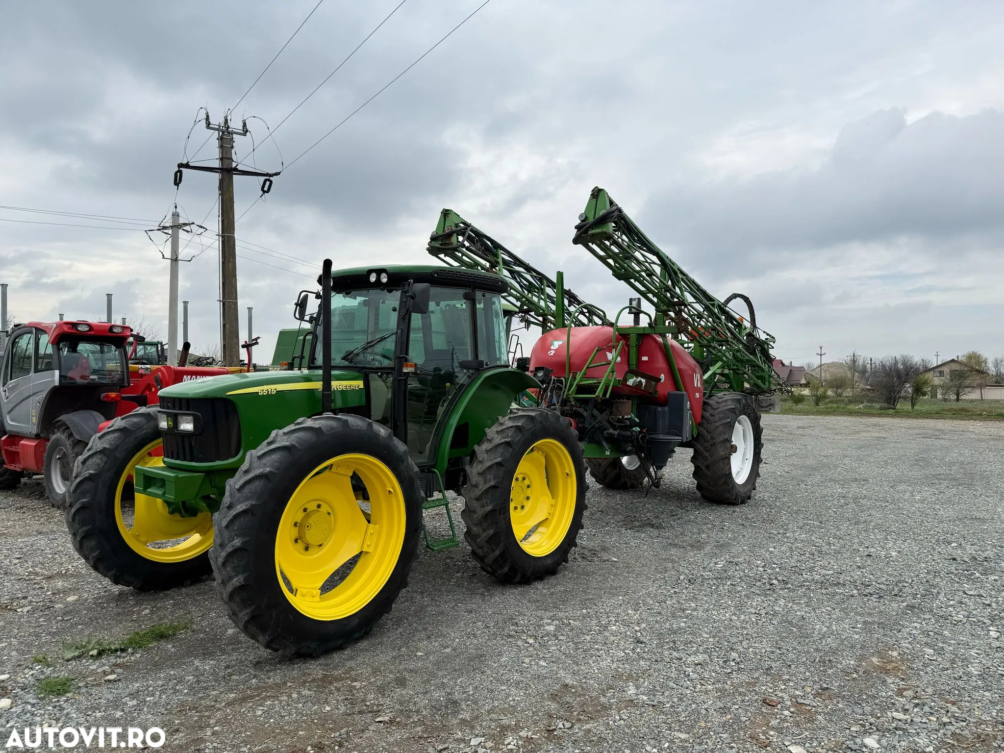 John Deere 5515H - 6