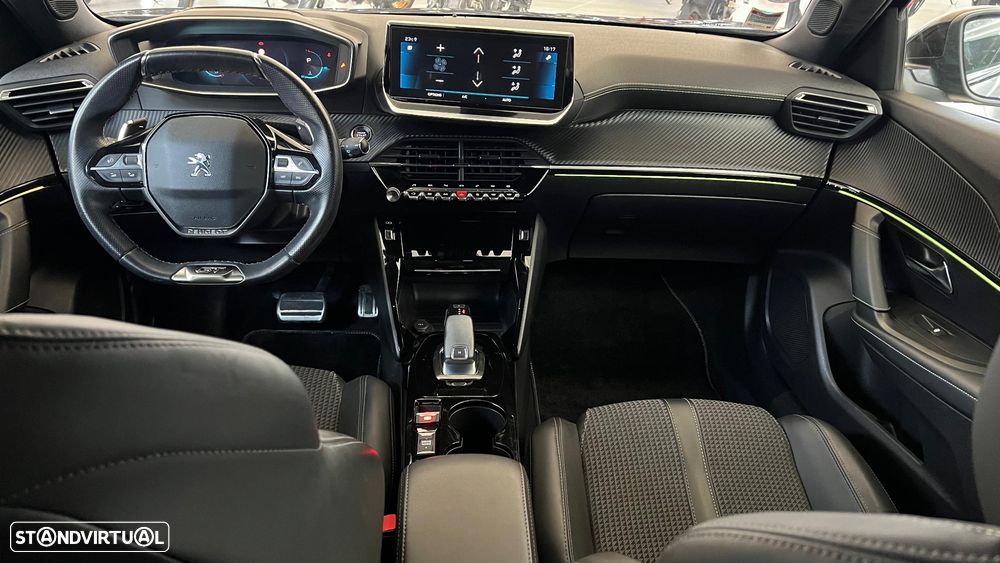 Peugeot 2008 1.2 PureTech GT Line EAT8 - 24