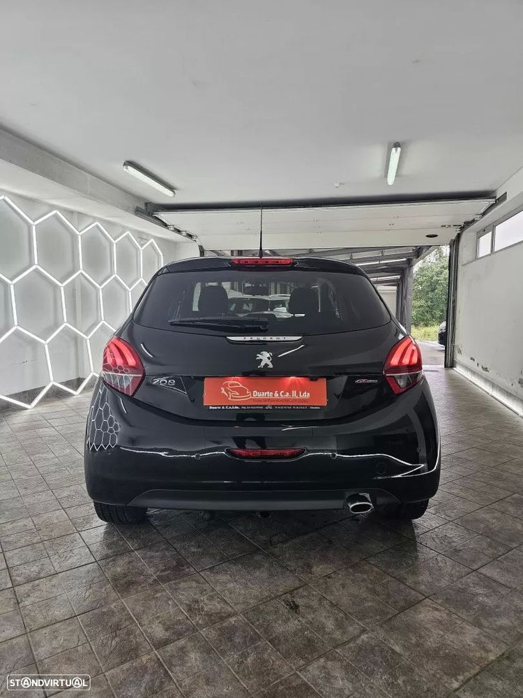 Peugeot 208 1.2 PureTech GT Line EAT6 - 54