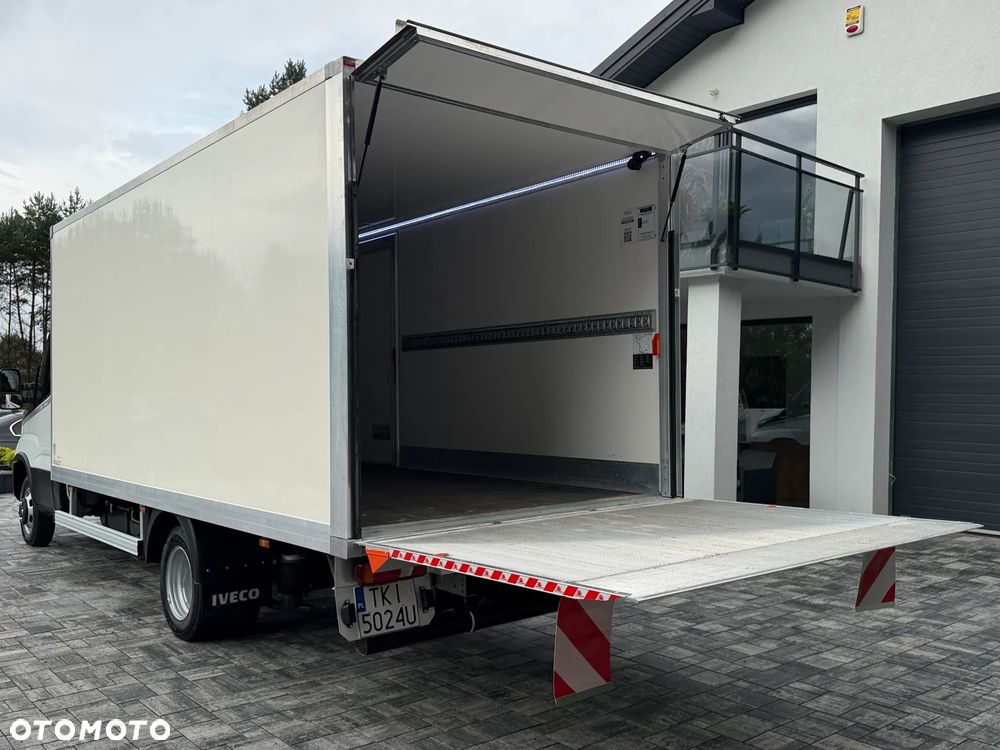 Iveco 35/50c180 Kontener 4.9m + Winda 750kg / Najbogatsze wyposażenie / Poduszki AIRPRO / Automatyczna skrzynia / Ledy / Nowe opony / Zarejestrowany FV23% - 8