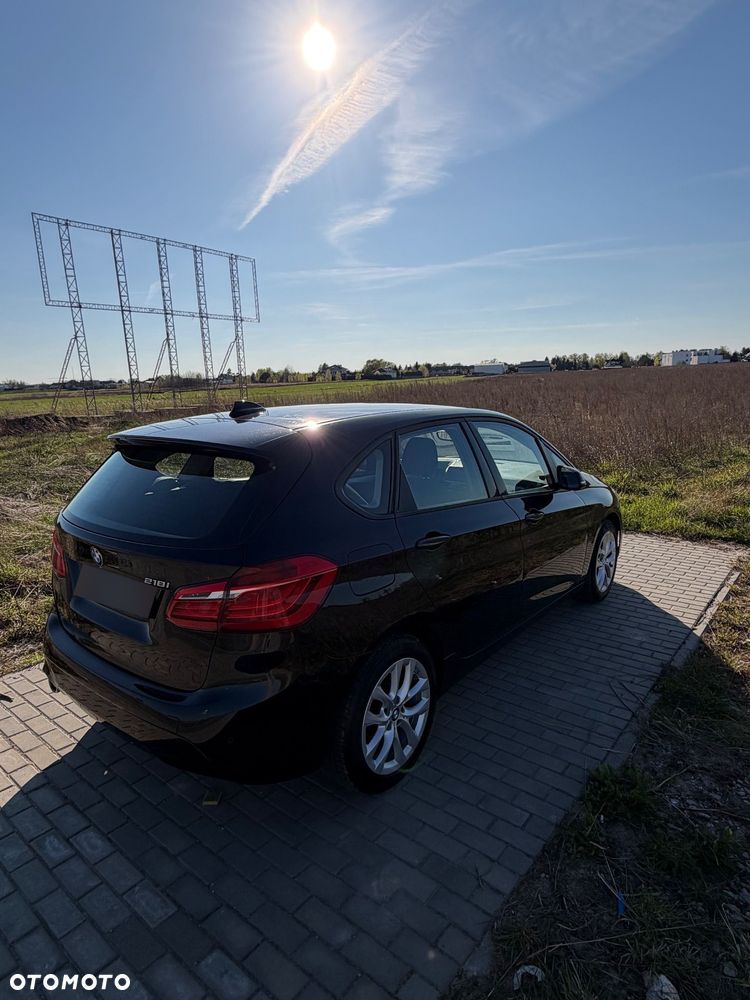 BMW Seria 2 218i Advantage - 4