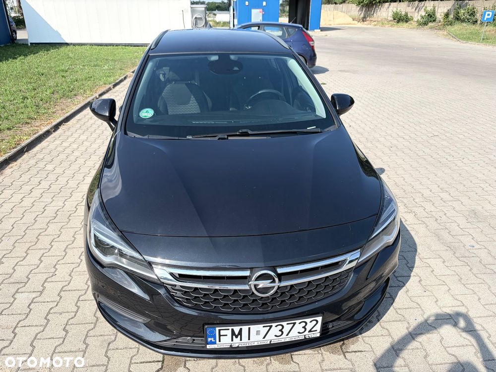 Opel Astra 1.6 D (CDTI) Start/Stop Edition - 2