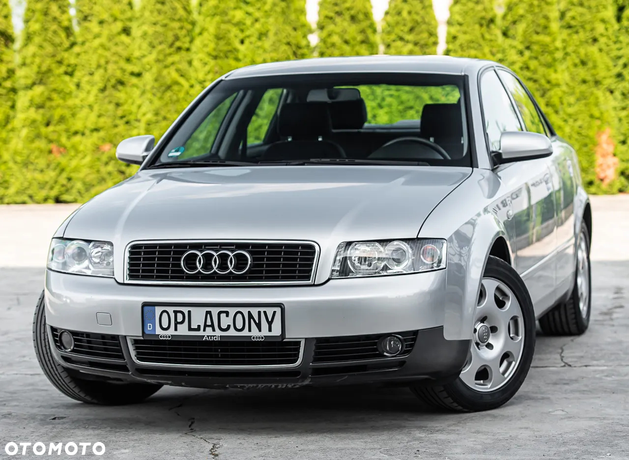 Audi A4 2.4 - 5