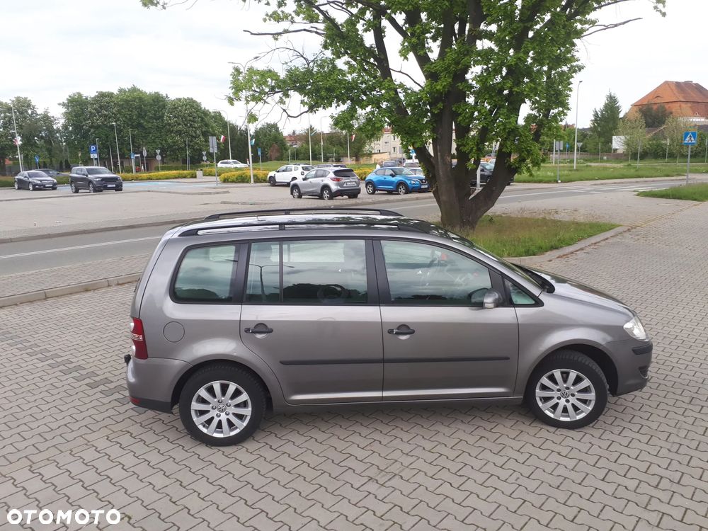 Volkswagen Touran 1.6 United - 13