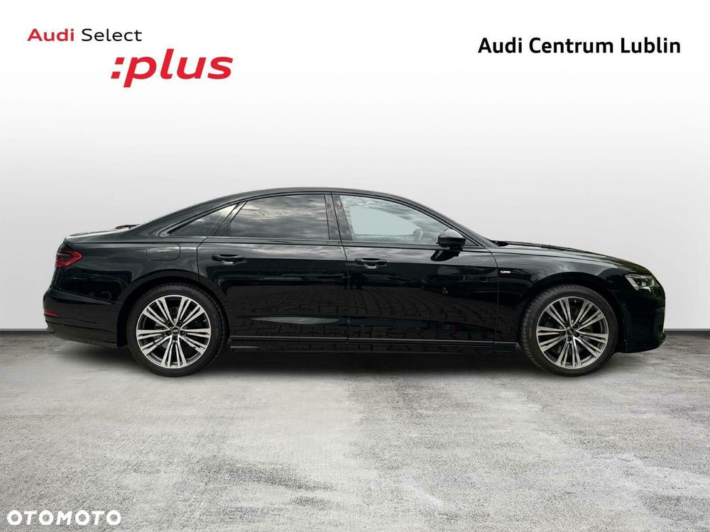 Audi A8 - 6