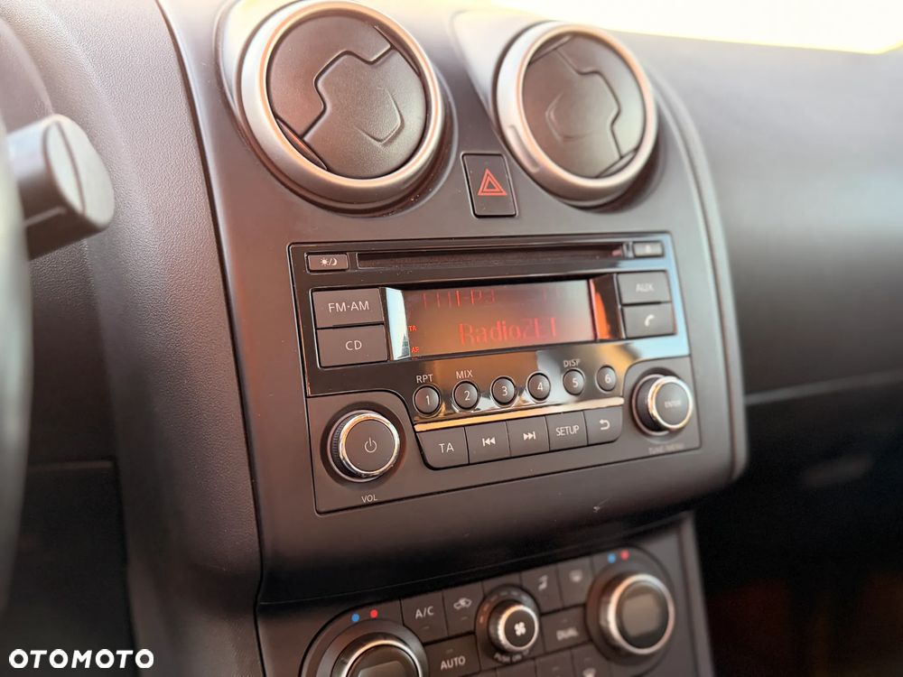Nissan Qashqai 1.6 visia - 15