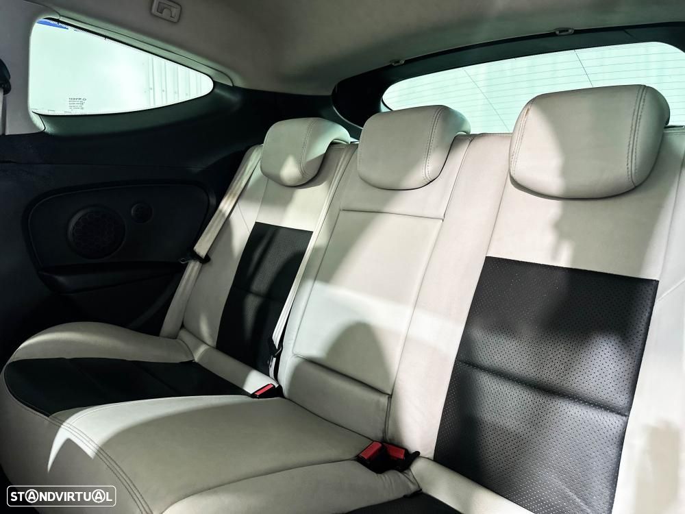 Renault Mégane Coupe 2.0 dCi Dyn. S - 10