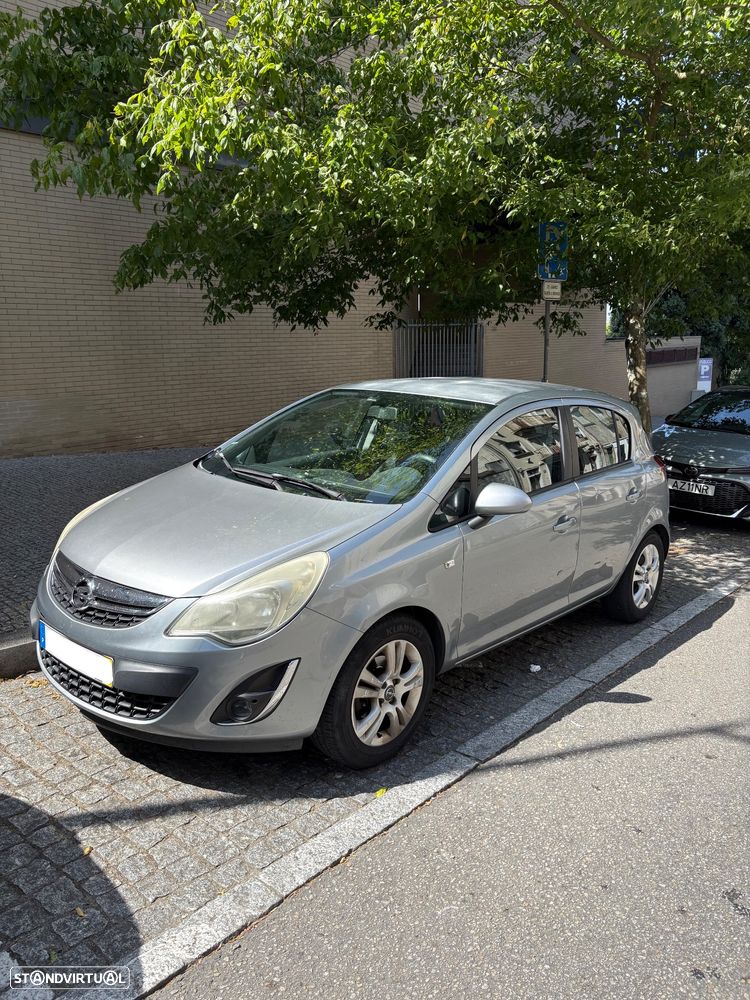 Opel Corsa 1.2 Enjoy - 2