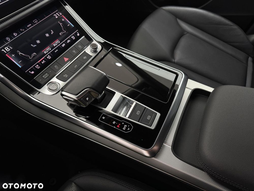 Audi Q8 45 TDI mHEV Quattro Tiptronic - 29