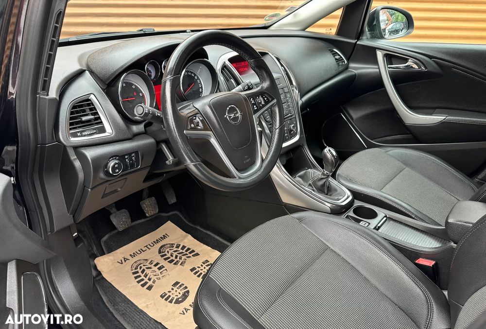 Opel Astra 1.7 CDTI DPF Active - 10