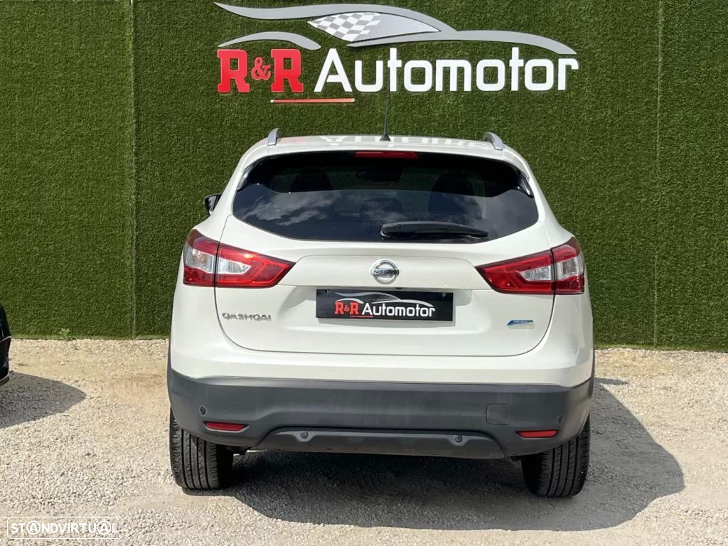 Nissan Qashqai 1.5 dCi N-Connecta - 8