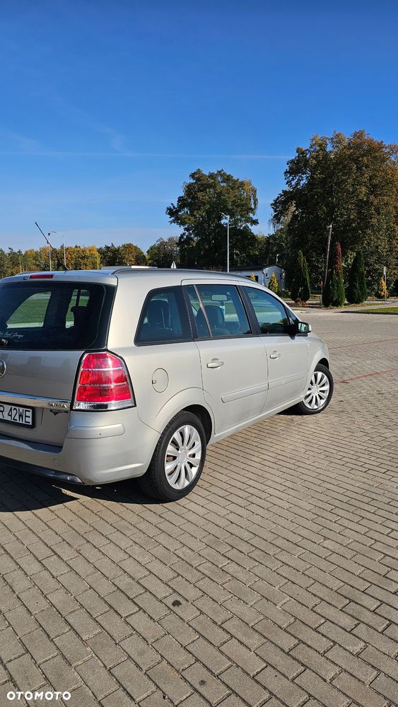Opel Zafira 2008 photo 4