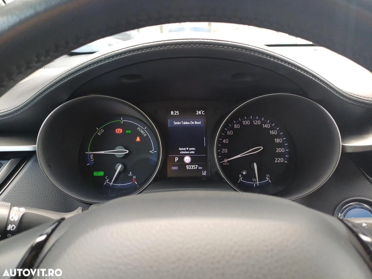 Toyota C-HR 1.8 HSD 122 CP 4x2 CVT C-lassy bi-tone - 13