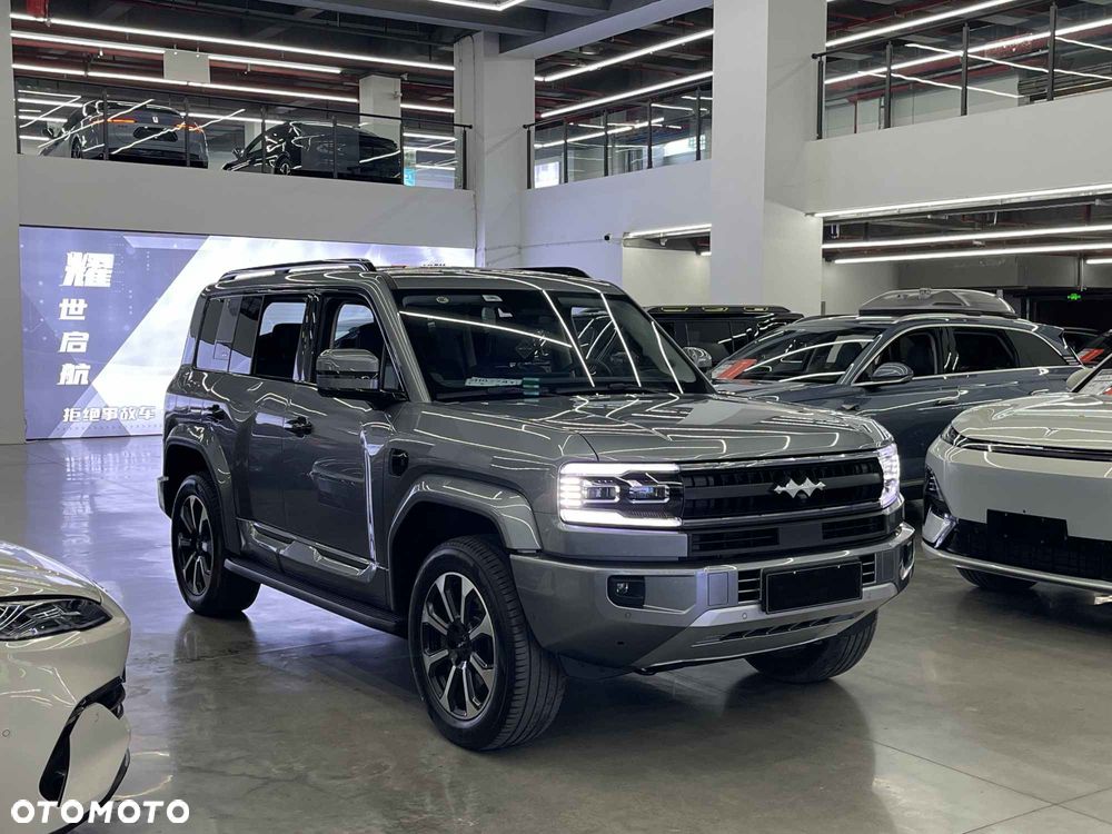 BYD Leopard 5 - 1