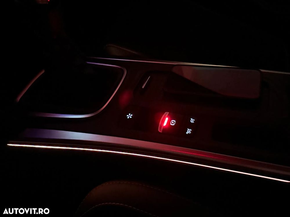 Renault Megane Energy dCi Intens - 23