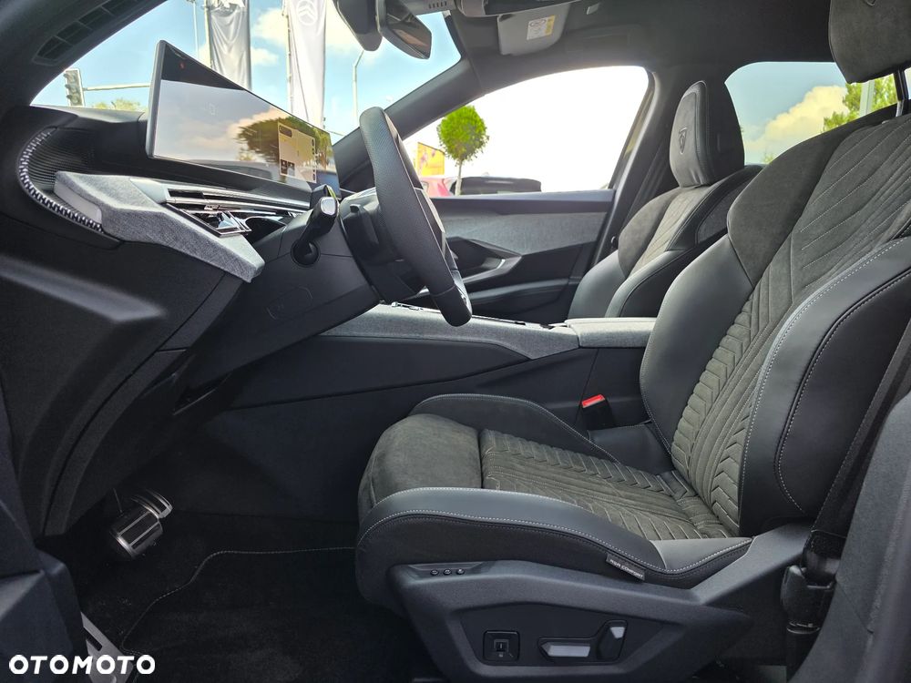 Peugeot 5008 1.6 PHEV 225 GT Exclusive S e-DCS7 - 12