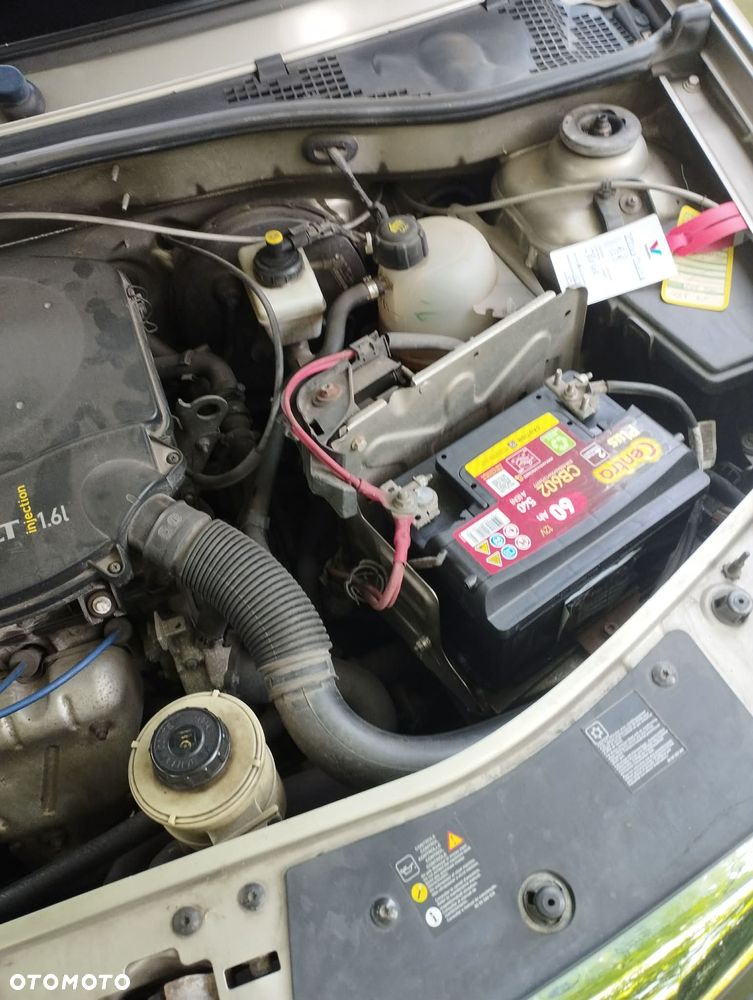 Dacia Sandero 1.6 Ambiance - 6