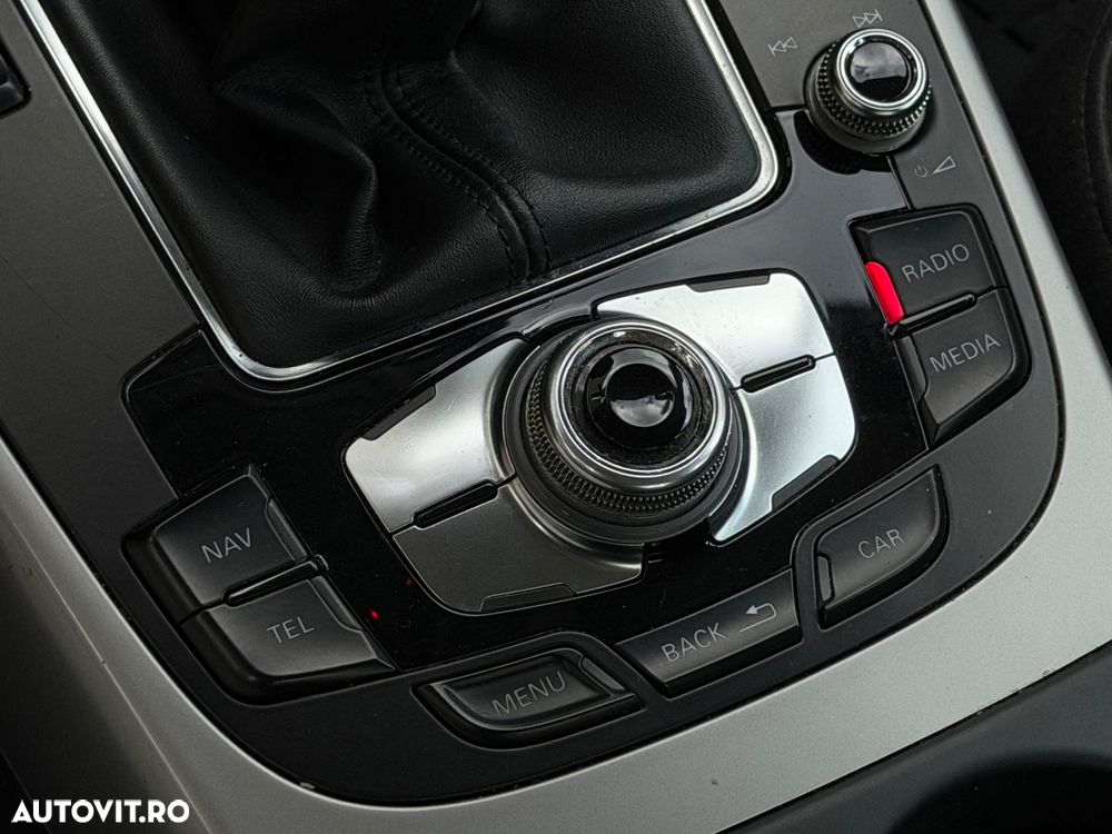 Audi A4 Limuzina 2.0 TDI DPF Attraction - 26
